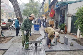 Sở Xây dựng Hà Nội nói về tiêu chuẩn đá lát vỉa hè trên địa bàn