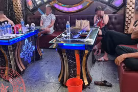 Phát hiện nhiều nhóm thanh niên tổ chức “tiệc ma túy” trong phòng karaoke