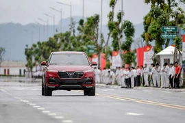 VinFast đã sẵn sàng bàn giao xe ô tô Lux cho khách hàng