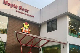 Cơ sở mầm non Maple Bear nói có chỉ tiêu tuyển sinh, Phó Chủ tịch quận Tây Hồ: "Anh em tham mưu bị nhầm lẫn"