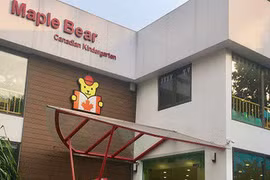 Cơ sở mầm non Maple Bear nói có chỉ tiêu tuyển sinh, Phó Chủ tịch quận Tây Hồ: "Anh em tham mưu bị nhầm lẫn"