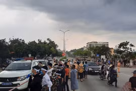 Bé 14 tuổi bị người tình của mẹ đánh tử vong