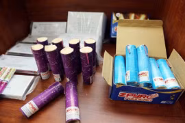 2 địa điểm bán pháo hoa cho người dân tại Hà Nội