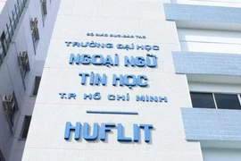 Mạo danh trường lừa đảo phụ huynh chuyển tiền nhận học bổng 