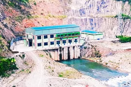 Lai Châu: Chưa nghiệm thu, nhiều dự án vẫn "vô tư" phát điện