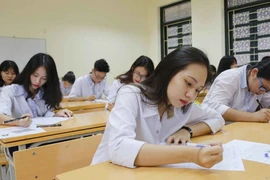 Không ai cấm các trường tự chủ