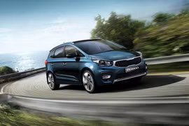 5 lựa chọn xe 7 chỗ cho khách Việt hiện nay, mức giá vô cùng “dễ chịu“!