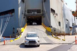 Ô tô nhập khẩu lập đỉnh mới, giá xe sẽ rẻ