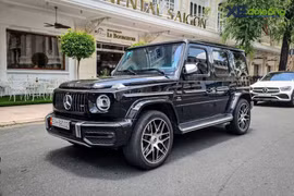 Bắt gặp phiên bản "Trường tồn với thời gian" của Mercedes-AMG G 63 trên phố Sài Gòn