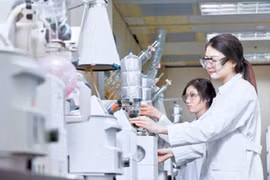 Vingroup sản xuất độc quyền văcxin Covid-19