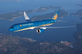 Sáng 7/3, khởi hành chuyến bay đầu tiên chở công dân Ukraine về nước