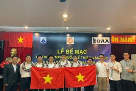 Học sinh Việt Nam đạt thành tích cao nhất trong lịch sử thi Olympic quốc tế về Thiên văn học và Vật lý Thiên văn 