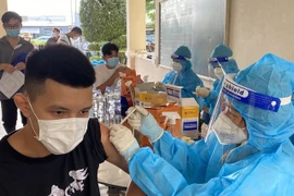 16 tỉnh, thành phố đã tiêm hơn 1,4 triệu liều vắc xin cho trẻ từ 12-17 tuổi