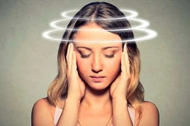 Xoa bóp, bấm huyệt chữa chóng mặt