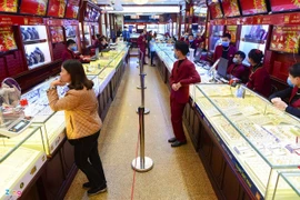 Giá vàng tăng lên mức cao nhất từ đầu năm