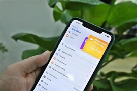Thanh toán không dùng tiền mặt tăng gần 70% về số lượng