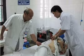 Xử lý bí tiểu sau mổ cột sống