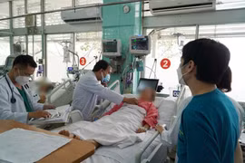 Tiêm filler làm đầy mặt và ngực, nữ bệnh nhân chết lâm sàng