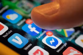 Facebook bổ sung các tính năng mới trên Instagram.