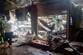 30 ki-ốt tại chợ Phước Long bị thiêu rụi, thiệt hại hàng tỷ đồng (MH)