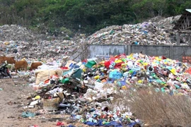 Xử lý chất thải ngoài hải đảo