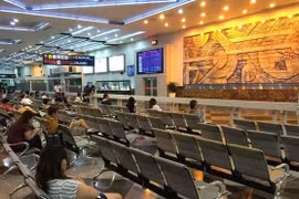 Thứ trưởng Bộ VHTTDL chỉ đạo làm rõ thông tin vụ việc 152 khách du lịch bỏ trốn