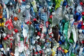 Công nghệ mới biến rác thải nhựa thành nguyên liệu thô giá trị cao