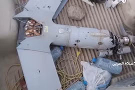 Houthi công bố video xác 2 chiếc UAV trinh sát của Liên quân Ả rập Xê út