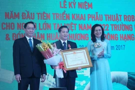 Hơn 60 bệnh nhân được miễn giảm phí phẫu thuật robot