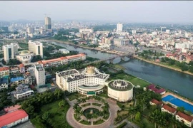 Toàn cảnh TP Móng Cái, tỉnh Quảng Ninh.