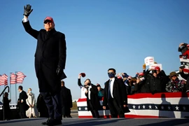 Tin tức khiến đảng Dân chủ lo lắng trước giờ G