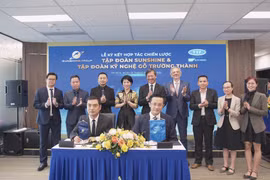 Lãnh đạo Sunshine Group và TTF Group ký kết hợp tác chiến lược.