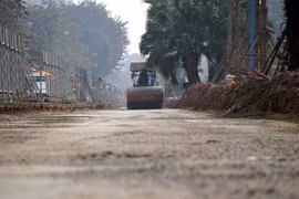 Hà Nội thi công mở rộng đường Hoàng Quốc Việt lên 8 làn xe