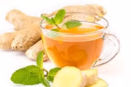 Xỉu vì ngồi lễ lâu	