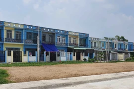 TPHCM: Quản lý rất chặt, sao cả loạt khu dân cư không phép vẫn xây trên đất nông nghiệp? 