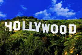 TPHCM tạm ngưng quảng cáo tour du lịch Mỹ kết hợp tiêm văcxin Covid-19