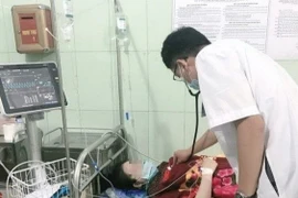 Sốc phản vệ do ăn mì ăn liền