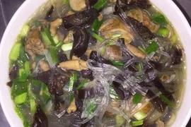  Bệnh nhân tiểu đường có nên ăn miến dong thay cơm?