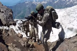 Quân đội Thổ Nhĩ Kỳ tiếp tục chiến dịch chống dân quân người Kurd ở Iraq