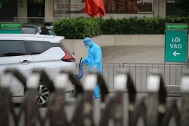 158 nhân viên y tế BV Bạch Mai được trở về nhà sau 20 ngày cách ly