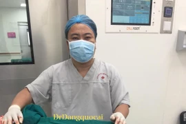 Ung thư xâm lấn lan rộng giải phẫu bệnh vẫn chỉ là viêm mạn tính