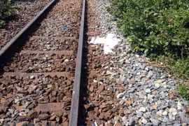 Tai nạn khi băng qua đường tàu bất chấp tín hiệu