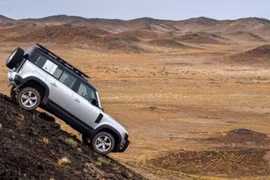 Công nghệ e-Sim kép lần đầu tiên được tích hợp trên ô tô