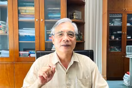 PGS.TS Trần Đình Thiên: Cá nhân phải chịu trách nhiệm cá nhân. Còn tài sản doanh nghiệp không đơn thuần chỉ là tài sản cá nhân; nó còn phải được coi là nguồn lực quốc gia, cần được bảo vệ trước những kẻ 'đục nước béo cò', tận dụng cơ hội kiếm chác và chiế