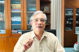 PGS.TS Trần Đình Thiên: Cá nhân phải chịu trách nhiệm cá nhân. Còn tài sản doanh nghiệp không đơn thuần chỉ là tài sản cá nhân; nó còn phải được coi là nguồn lực quốc gia, cần được bảo vệ trước những kẻ 'đục nước béo cò', tận dụng cơ hội kiếm chác và chiế