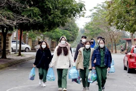 ĐH Kinh tế Quốc dân nói gì về "kêu cứu" của sinh viên: F0 tăng, phải tắm nước lạnh?