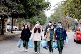 ĐH Kinh tế Quốc dân nói gì về "kêu cứu" của sinh viên: F0 tăng, phải tắm nước lạnh?