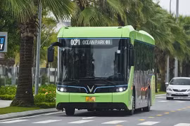 Hà Nội sắp có thêm tuyến buýt điện thứ 4 từ Hào Nam đến Ocean Park.