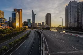 TPHCM ra chỉ thị khẩn về tăng cường giãn cách xã hội