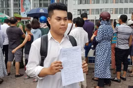 Có cần giảm độ khó đề thi tốt nghiệp THPT?